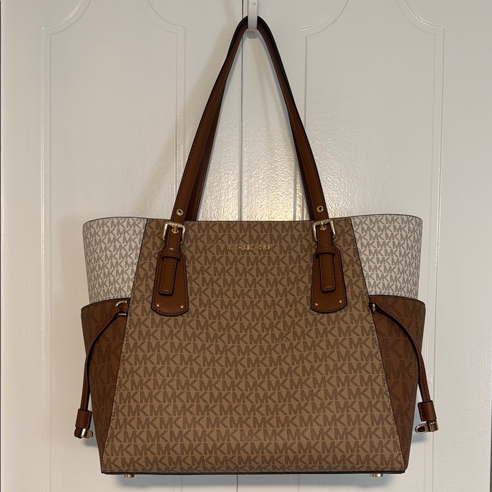 Michael Kors Tan and Cream Signature Tote